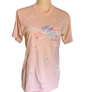 ‎Amelia Island vintage pink Tshirt size medium